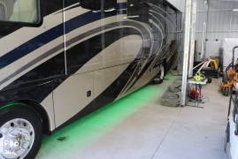 2018 Thor Motor Coach Challenger 37FH, $ 91,900
