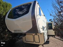 2017 Keystone Montana 3820FK, $ 39,900