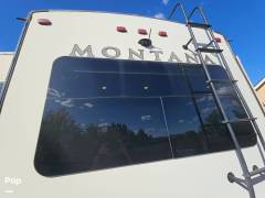 2017 Keystone Montana 3820FK, $ 39,900