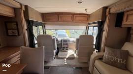2014 Itasca Sunova 33C, $ 69,500