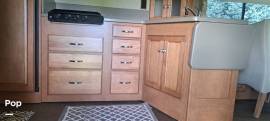 2014 Itasca Sunova 33C, $ 69,500