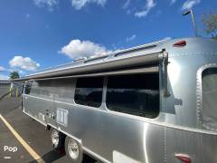 2014 Airstream International Serenity 27FB, $ 56,000