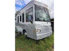 2008 Winnebago Latitude 39W, $ 49,500