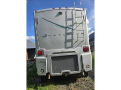2008 Winnebago Latitude 39W, $ 49,500
