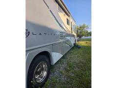 2008 Winnebago Latitude 39W, $ 49,500