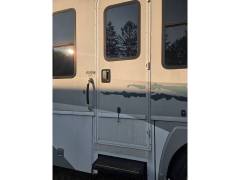 2008 Winnebago Latitude 39W, $ 49,500