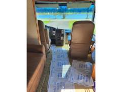 2008 Winnebago Latitude 39W, $ 49,500