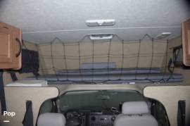 2016 Thor Motor Coach Majestic 28A, $ 23,000