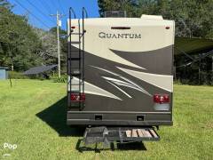 2019 Thor Motor Coach Quantum KW29, $ 65,000