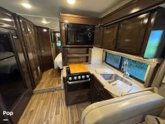 2019 Thor Motor Coach Quantum KW29, $ 65,000