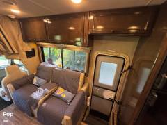 2019 Thor Motor Coach Quantum KW29, $ 65,000
