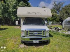 2016 Thor Motor Coach Freedom Elite 26FE, $ 49,800