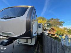 2017 Keystone Montana 3921FB, $ 52,500