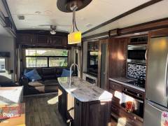 2017 Keystone Montana 3921FB, $ 52,500