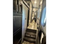 2020 Jayco North Point 377RLBH, $ 54,500