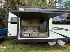 2022 Venture RV SportTrek 343VIK, $ 33,500