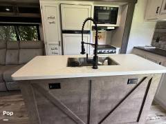 2022 Venture RV SportTrek 343VIK, $ 33,500