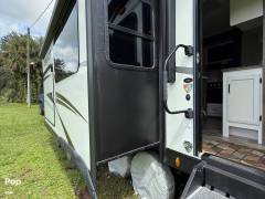 2022 Venture RV SportTrek 343VIK, $ 33,500