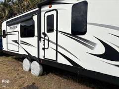 2022 Venture RV SportTrek 343VIK, $ 33,500
