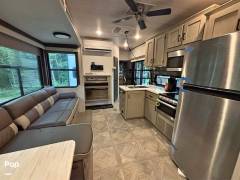2023 Forest River Salem Villa 42QBQ, $ 45,800