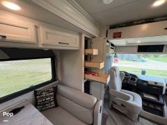 2024 Fleetwood Bounder 35K, $ 160,000