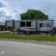 2018 Jayco Seismic 4212, $ 68,000