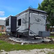 2018 Jayco Seismic 4212, $ 68,000