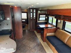 2013 Newmar Bay Star 2901, $ 63,800