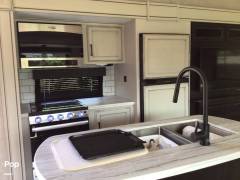 2022 Jayco Eagle HT 28.5RSTS, $ 35,000