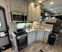 2021 Keystone Montana High Country 373RD, $ 37,500