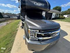 2021 Thor Motor Coach Omni SV34, $ 145,000