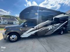 2021 Thor Motor Coach Omni SV34, $ 145,000