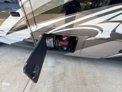 2021 Thor Motor Coach Omni SV34, $ 145,000