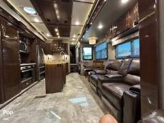 2018 CrossRoads Redwood 3401RL, $ 50,000
