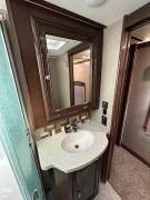 2018 CrossRoads Redwood 3401RL, $ 50,000