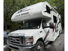 2023 Thor Motor Coach Four Winds 25V, $ 65,000