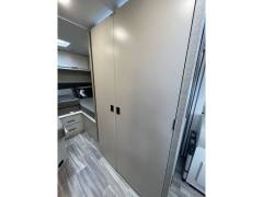 2023 Thor Motor Coach Four Winds 25V, $ 65,000