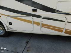 2020 Thor Motor Coach Hurricane 35M, $ 69,900