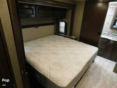 2020 Thor Motor Coach Hurricane 35M, $ 69,900