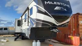 2020 Heartland Milestone 377MB, $ 36,988