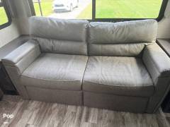 2022 Grand Design Reflection 315RLTS, $ 42,500