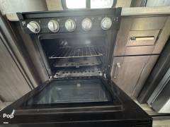 2022 Grand Design Reflection 315RLTS, $ 42,500