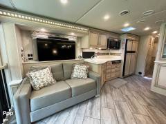 2021 Newmar Bay Star 3626, $ 115,950
