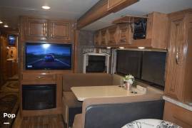 2019 Thor Motor Coach Palazzo 37.4, $ 109,000