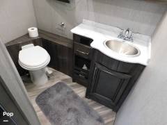 2023 Holiday Rambler Vacationer 35K, $ 165,000