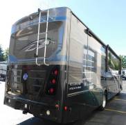 2023 Holiday Rambler Vacationer 35K, $ 165,000