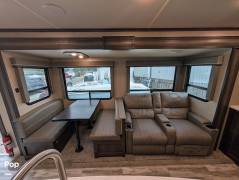 2022 Grand Design Reflection 312BHTS, $ 35,000