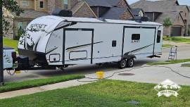 2023 CrossRoads Sunset Trail 330SI, $ 40,000