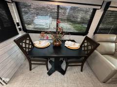 2023 CrossRoads Sunset Trail 330SI, $ 40,000
