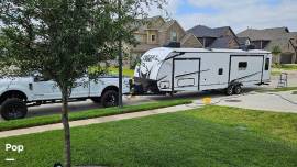 2023 CrossRoads Sunset Trail 330SI, $ 40,000